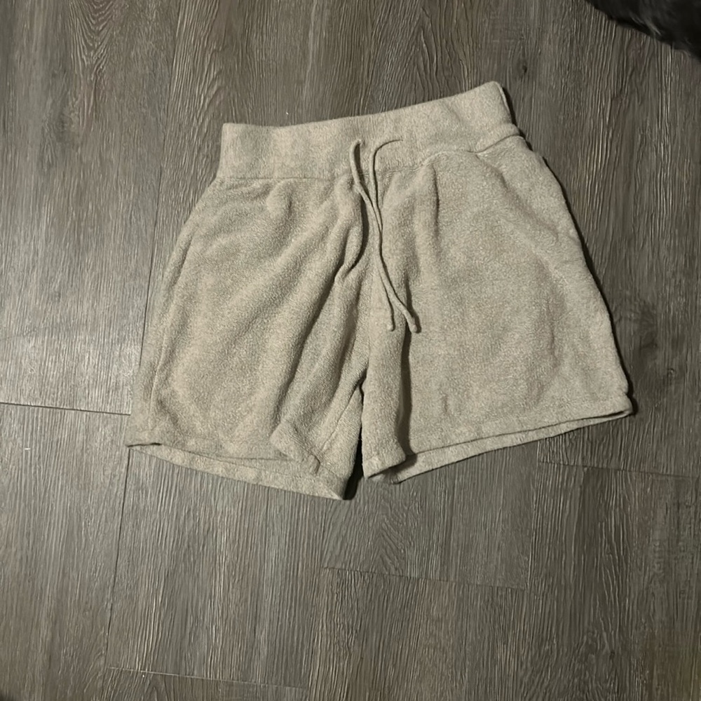 Cozy gray pajama shorts that are strechy and so cute